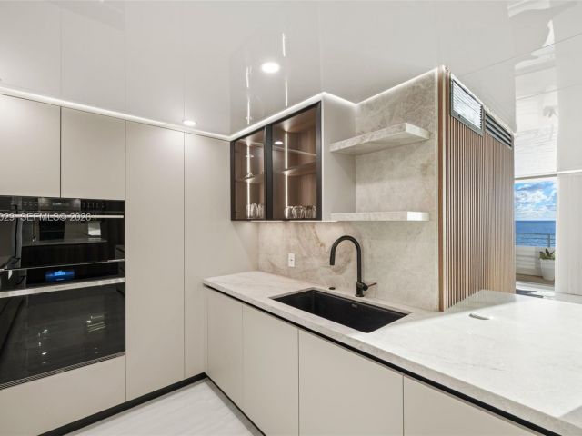 Квартира в аренду номер16H - фото 7533131