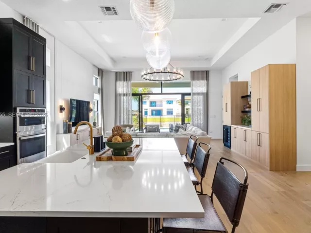 Продажа дома по адресу 21135 Tangelo Tree Dr - фото 7533325