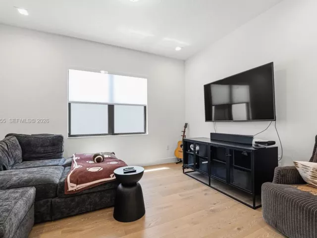 Продажа дома по адресу 21135 Tangelo Tree Dr - фото 7533321