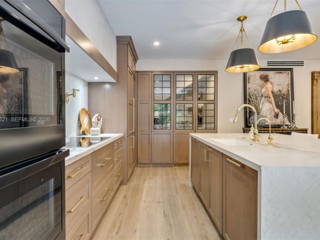 Продажа дома по адресу 3028 NE Quayside Ln 34 - фото 7533421