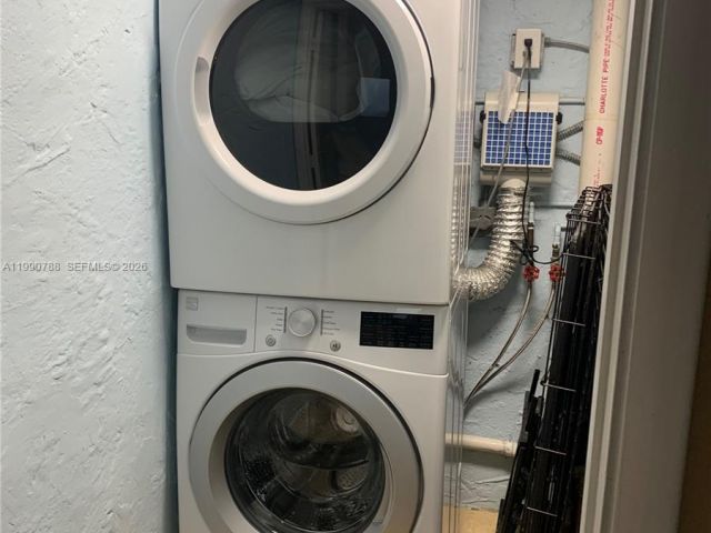 Дом в аренду по адресу 329 W 28th St - фото 7534096