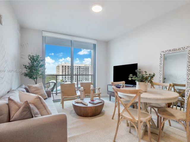 Продажа квартиры #N-911 - фото 7534810