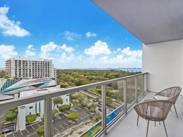 Продажа квартиры #N-911 - фото 7534825