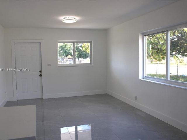 Продажа дома по адресу  - фото 7534017