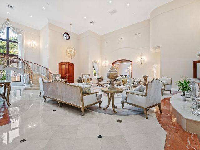 Продажа дома по адресу 7701 Old Cutler Rd - фото 7534108