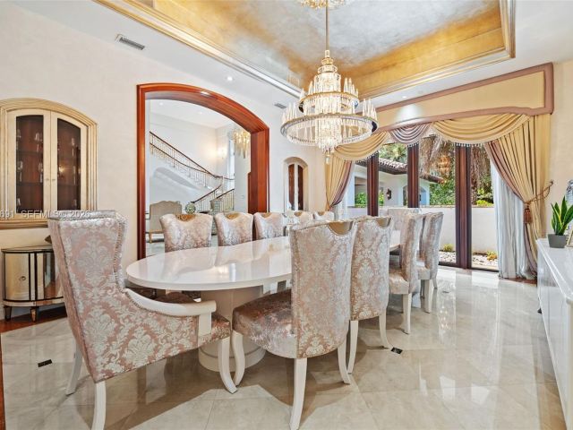 Продажа дома по адресу 7701 Old Cutler Rd - фото 7534112