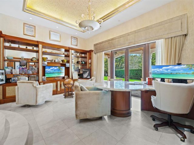 Продажа дома по адресу 7701 Old Cutler Rd - фото 7534116