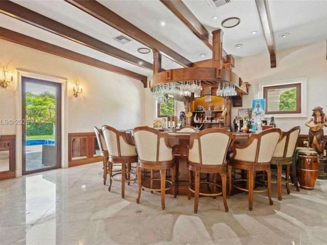 Продажа дома по адресу 7701 Old Cutler Rd - фото 7534118