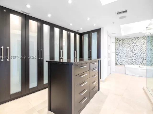Продажа квартиры #1209 - фото 8999282