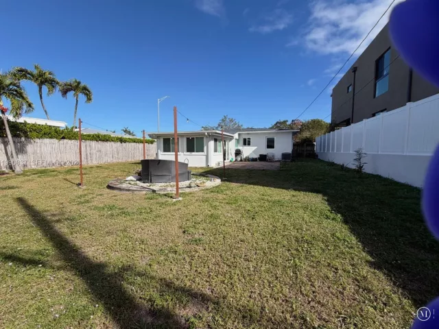 Дом в аренду по адресу  - фото 7536993