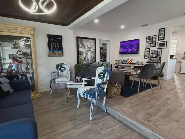 Дом в аренду по адресу  - фото 7536980