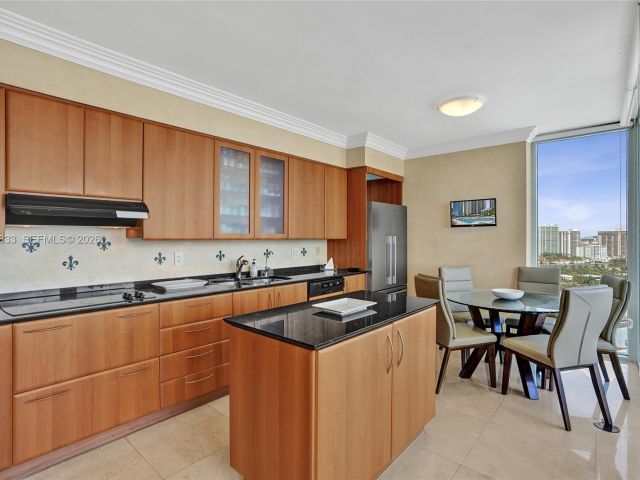 Продажа квартиры #2101 - фото 7534582