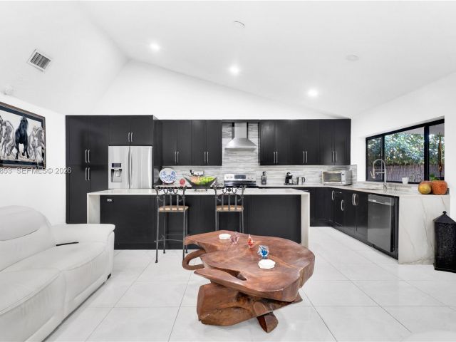 Продажа дома по адресу 10224 SW 131st Ct - фото 7534038