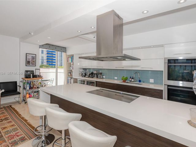 Продажа квартиры #5E - фото 7535000