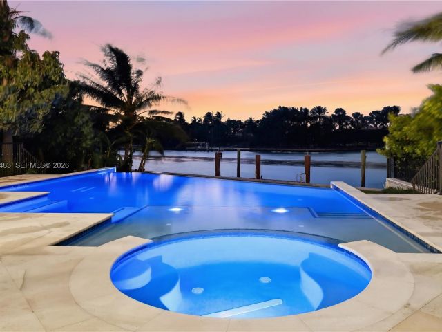 Продажа дома по адресу 919 92nd St - фото 7534065