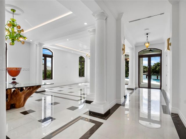 Продажа дома по адресу 919 92nd St - фото 7534077