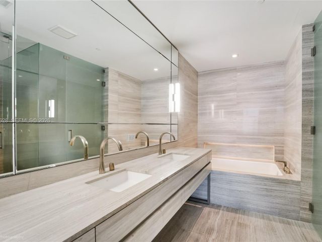 Продажа квартиры #5103 - фото 7534487