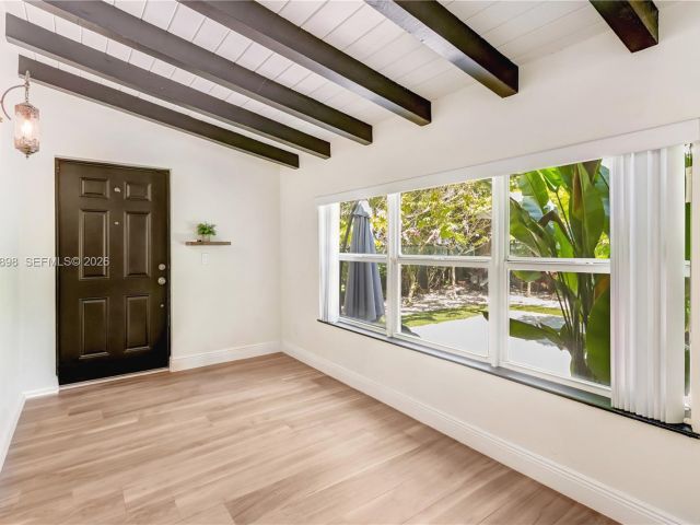 Продажа дома по адресу 815 Monterey St. - фото 7534298