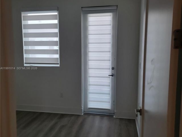 Продажа дома по адресу 9133 NW 33rd St - фото 7536503