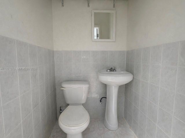 Продажа дома по адресу 15182 SW 171st St - фото 7537026