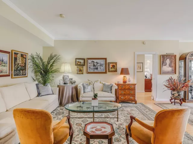 Продажа квартиры #807 - фото 7536751