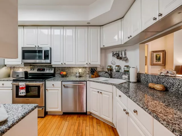 Продажа квартиры #807 - фото 7536759