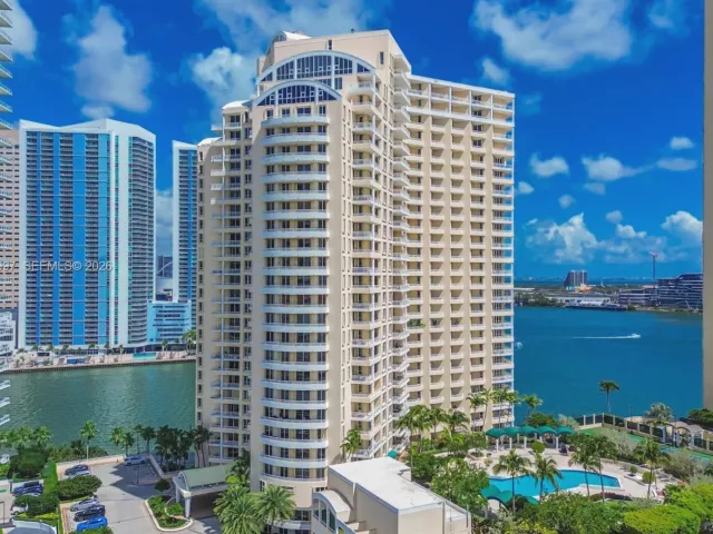 Продажа квартиры #807 - фото 7536742