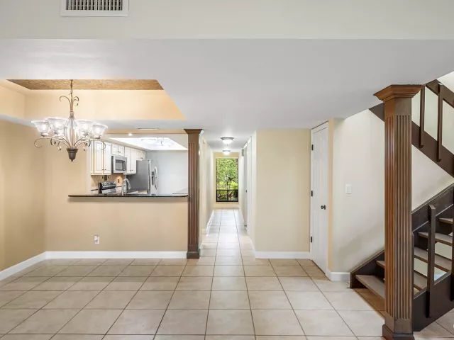 Продажа дома по адресу 5664 Santiago Circle - фото 9240251
