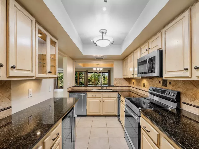 Продажа дома по адресу 5664 Santiago Circle - фото 9240255
