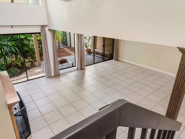 Продажа дома по адресу 5664 Santiago Circle - фото 9240271