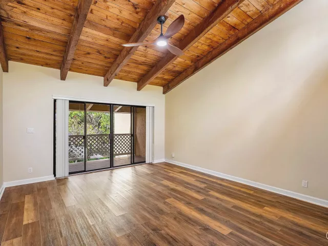 Продажа дома по адресу 5664 Santiago Circle - фото 9240279