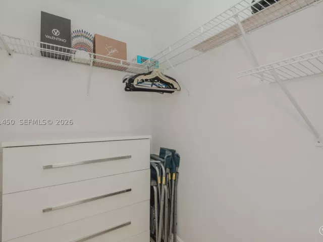 Квартира в аренду номер1407E - фото 9107004