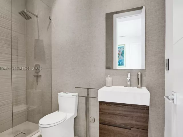 Продажа дома по адресу 2120 NE 197th Ter - фото 9374931