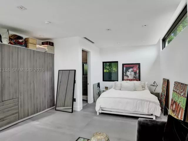 Продажа дома по адресу 2120 NE 197th Ter - фото 9374935
