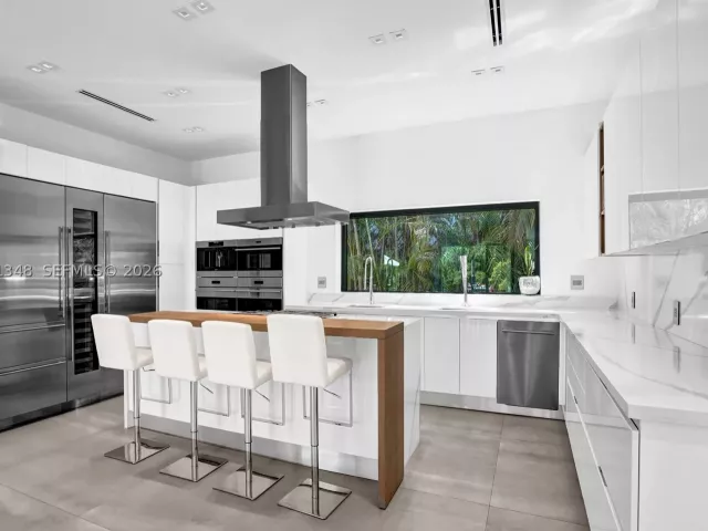 Продажа дома по адресу 2120 NE 197th Ter - фото 9374913