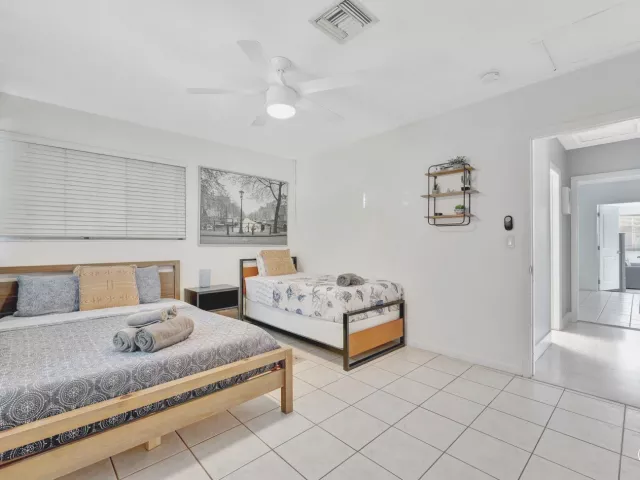 Продажа дома по адресу 1246 Johnson Street - фото 8124403