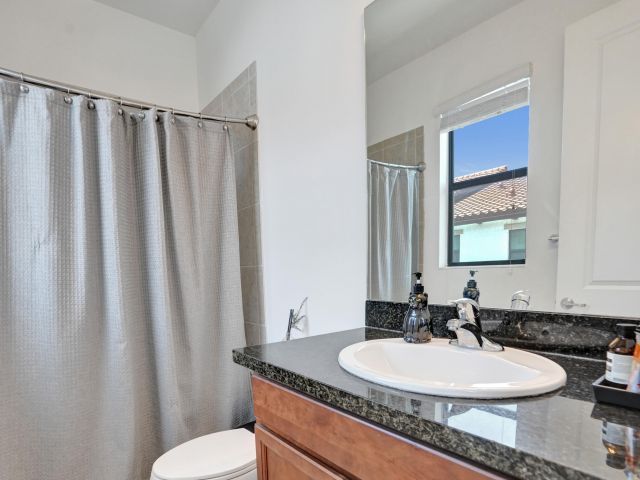 Продажа дома по адресу 11621 SW 13th Court - фото 8327123