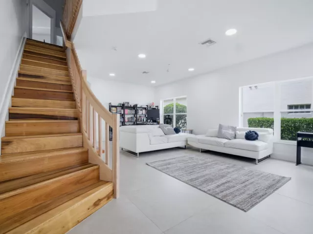 Продажа дома по адресу 7331 Panache Way - фото 9362201