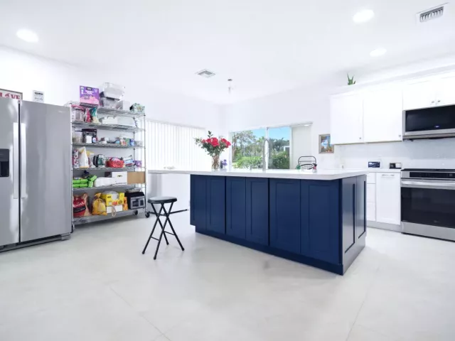 Продажа дома по адресу 7331 Panache Way - фото 9362206