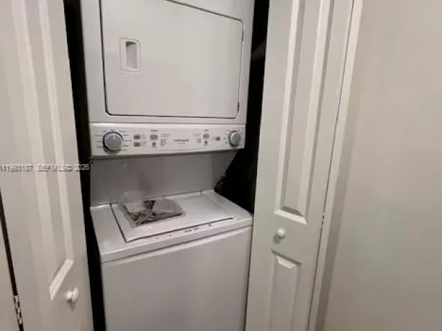 Дом в аренду по адресу 2526 Pierce st 10 - фото 7549113