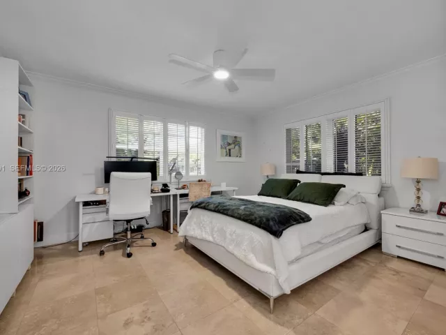 Дом в аренду по адресу 6200 Granada Blvd - фото 7549073