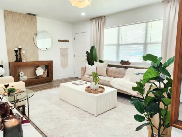 Продажа дома по адресу 246 NE 14th Street - фото 8908677