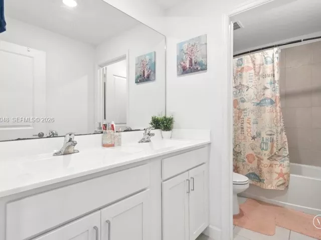 Продажа дома по адресу 6018 Henderson Way - фото 7549815