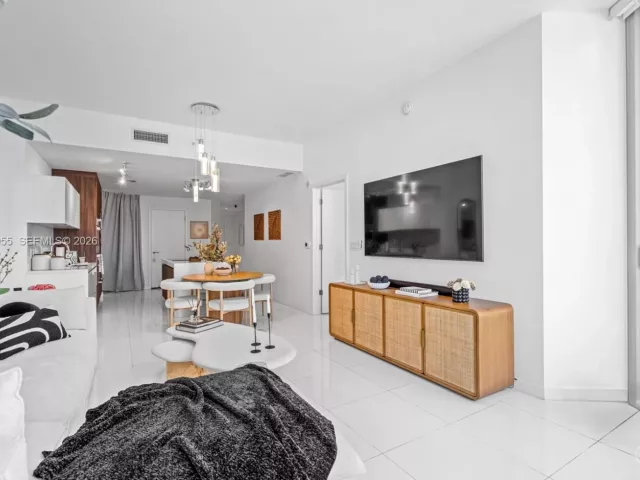 Продажа квартиры #1205 - фото 7554915