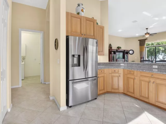 Продажа дома по адресу 9571 Isles Cay Drive - фото 8912091
