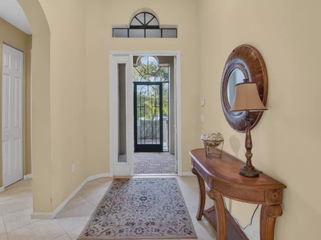 Продажа дома по адресу 9571 Isles Cay Drive - фото 8912082