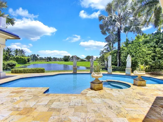 Продажа дома по адресу 17730 Scarsdale Way - фото 8917668