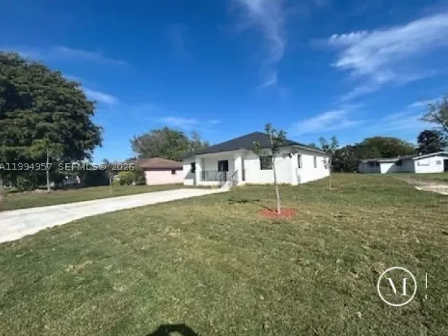 Продажа дома по адресу 1468 NW 100th St - фото 9353560