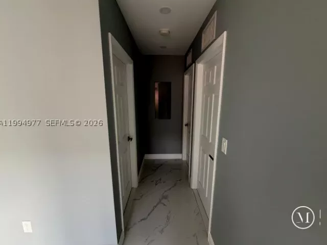 Продажа дома по адресу 644 NW 6th Ct - фото 9110658