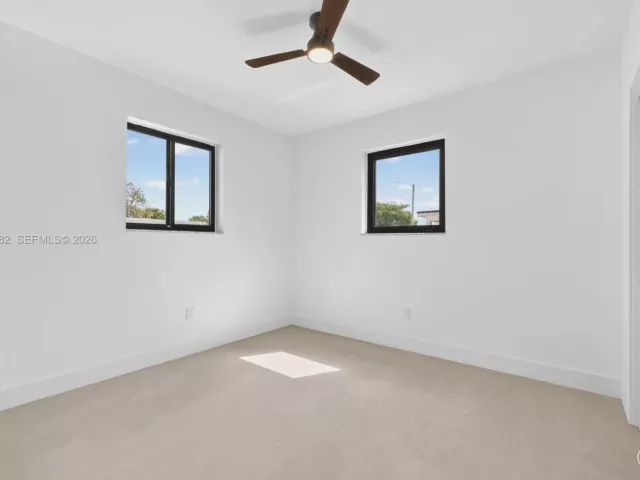 Продажа дома по адресу 11530 SW 138th St - фото 7560558